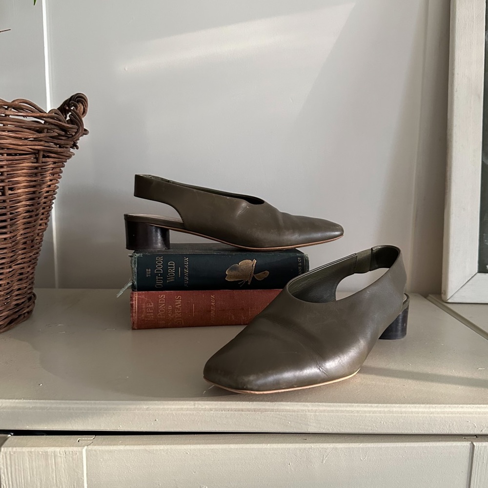 Everlane Olive Green Leather Slingback Heels